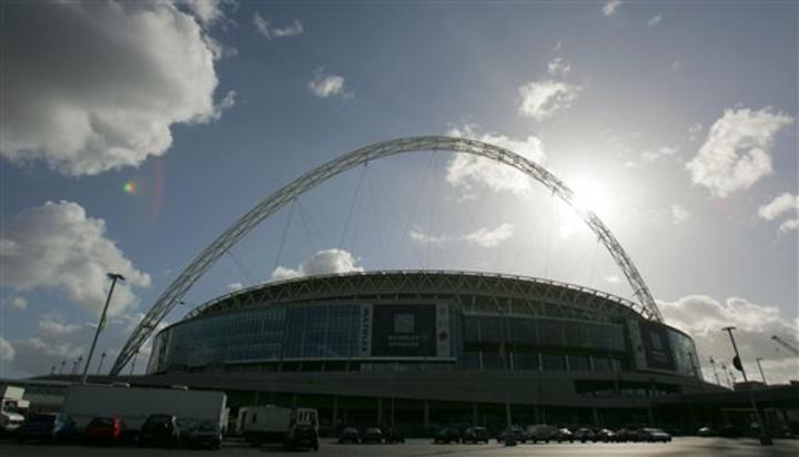 Inglaterra fue sede de la Eurocopa de 1996 y el viejo Wembley albergó la final. (Archivo)