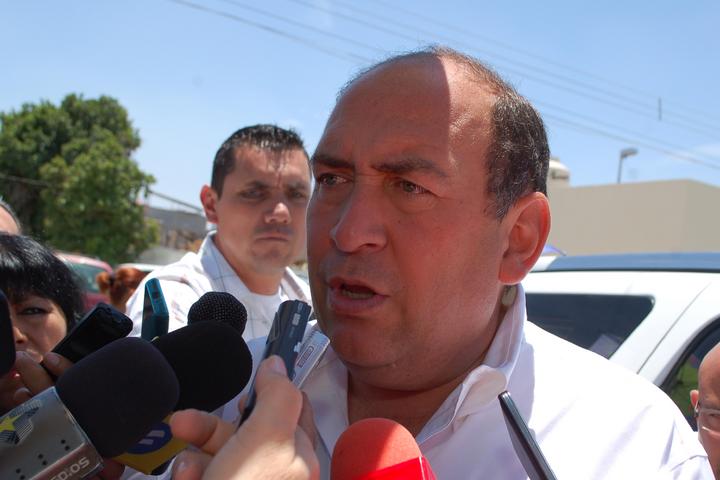 el gobernador de Coahuila Rubén Moreira, pidió que no haya discriminación a causa de preferencias sexuales. (Archivo)