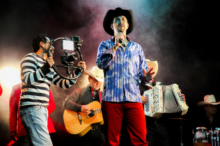 El cantautor mexicano lanzará en breve a la venta su cuarta producción discográfica. (Archivo)