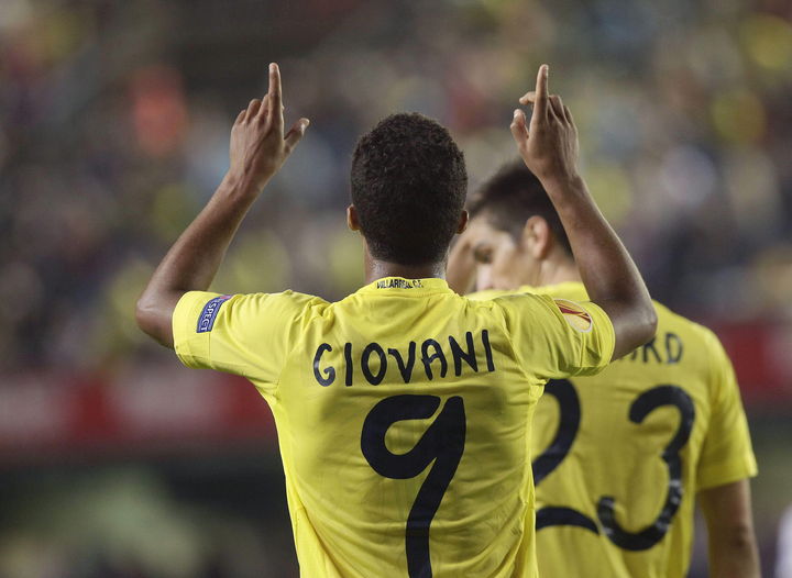 El delantero mexicano ayudó a su equipo con un gol. Giovani participa en la goleada del Villarreal