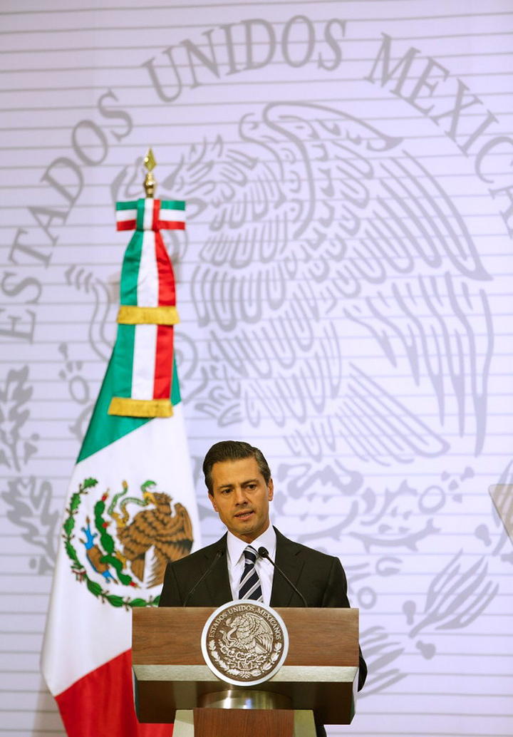 El Presidente de la República advirtió que hoy México exige a quienes tienen una responsabilidad pública que trabajen juntos, anteponiendo el interés superior de la nación. (ARCHIVO)