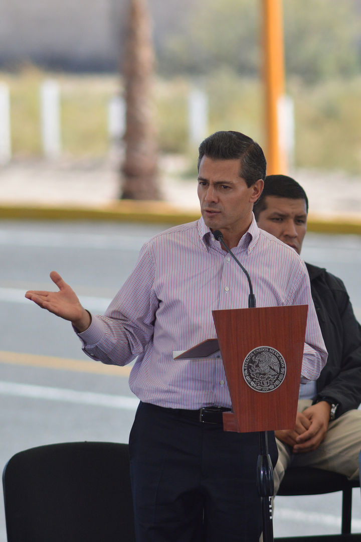 Dudas. E presidente Peña analiza si viajar o no por las condiciones que guarda el país, en especial Guerrero.