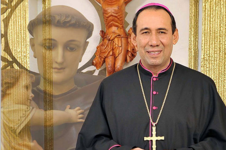 Llegada. Hoy llegará el nuevo arzobispo de Durango, José Antonio Fernández Hurtado.
