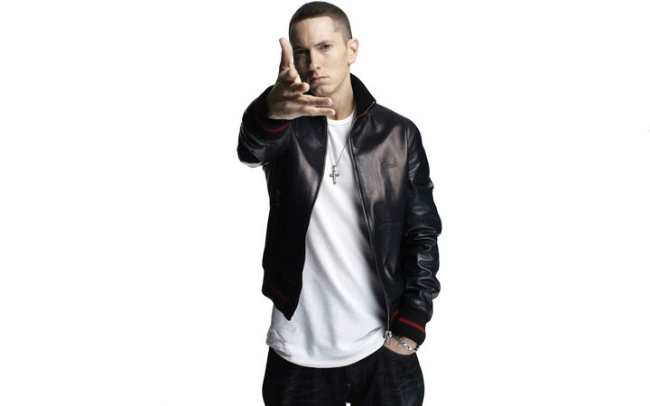 Eminem, otra vez contra las mujeres