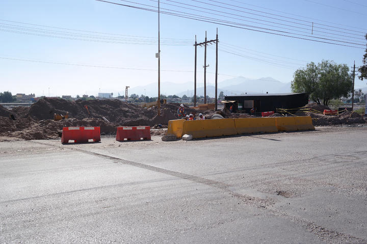 El arranque de los trabajos tuvo lugar en la calle Canatlán y calzada Lázaro Cárdenas, de ese sector de la ciudad. (El Siglo de Torreón)