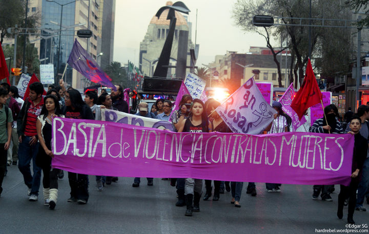 Dolor. Cientos de mujeres se unieron para exigir un alto a la violencia de género.