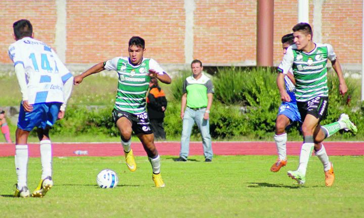 La Sub-17 del Santos Laguna vive un destacado proceso y sigue con vida en su torneo del futbol mexicano.  (Cortesía)