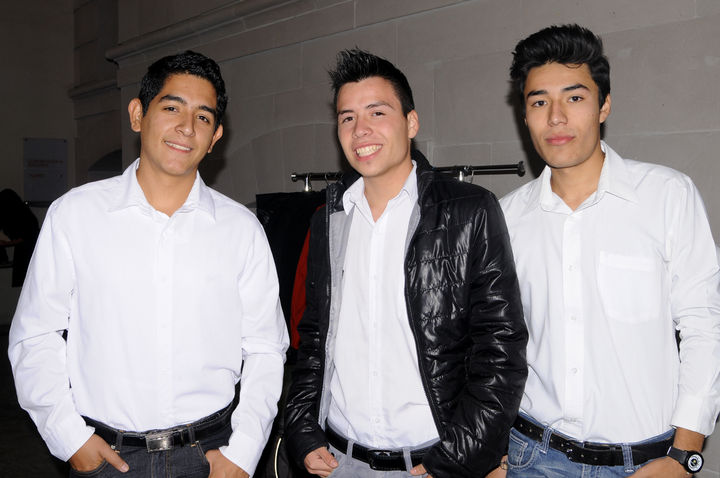 Jorge Luis, Mauricio y Kevin.