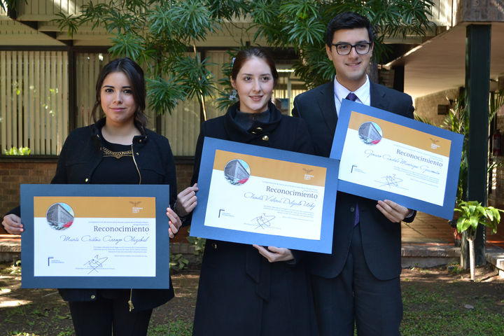 Destacan. Alumnos de la Ibero Torreón ganaron el concurso convocado por la Suprema Corte.