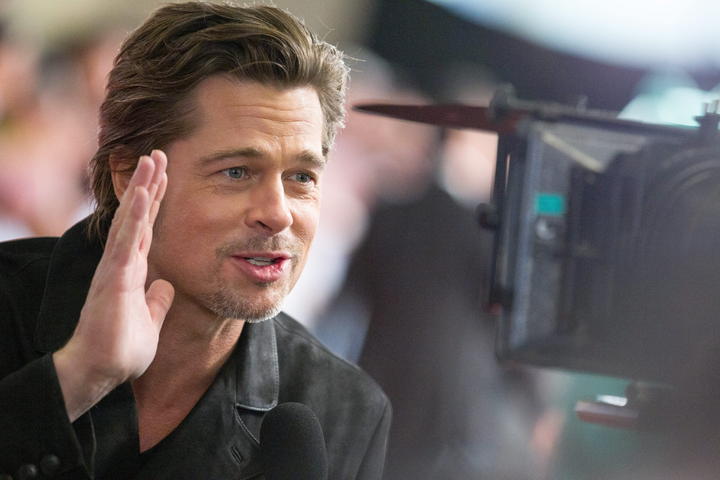 Famoso por su trabajo en el Séptimo Arte y considerado uno de los hombres más atractivos del mundo, el actor Brad Pitt llega este jueves a los 51 años a la espera de estrenar la película 'By the sea', la cual protagoniza junto a su esposa, la actriz Angelina Jolie. (ARCHIVO)