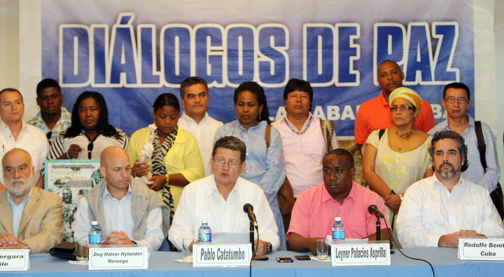 Arrepentidos. Las FARC han anunciado un cese al fuego y pidieron perdón por sus crímenes. (ARCHIVO)