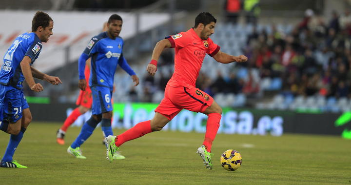 Barcelona integró este año al delantero uruguayo Luis Suárez.(EFE)