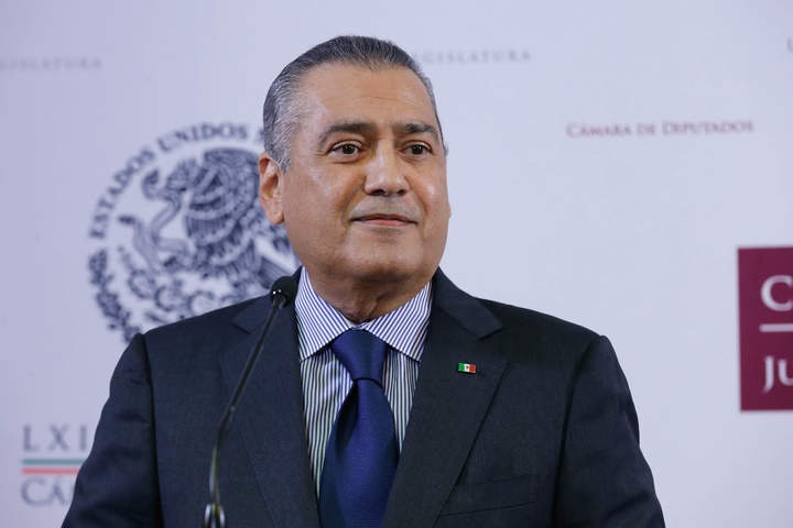 Beltrones Rivera aseguró que los priistas tienen el compromiso firme con las propuestas del gobierno del presidente Enrique Peña Nieto. (Archivo)