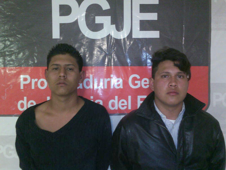 Se trata de los hermanos Horacio y Eduardo Ibarra Bustamante, a quienes se les acusa de participar en la comisión del delito de homicidio doloso contra Edgar Javier González Rodríguez, de 21 años de edad. (Cortesía)
