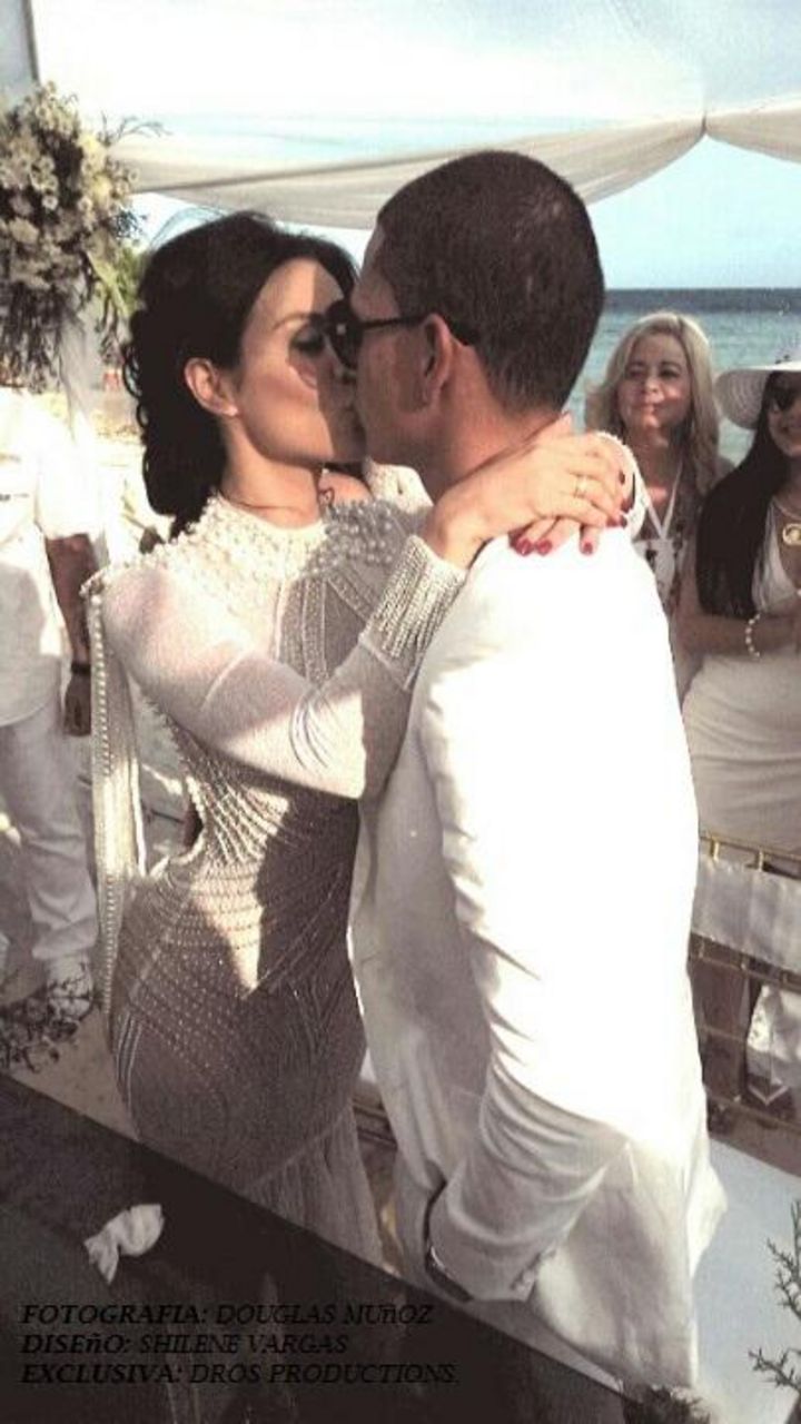 Boda. El papá de Diosa Canales no estuvo de acuerdo. (Instagram)