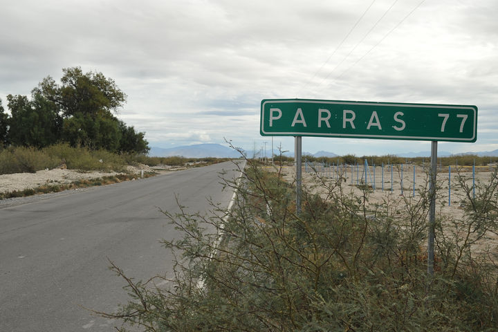 Acceso. No hay señalamientos que indiquen el acceso a la carretera, tanto del lado de Parras como de Viesca.
