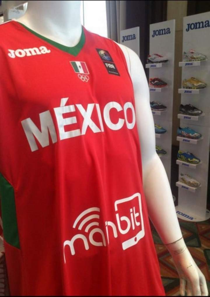La marca española de ropa deportiva hará los uniformes para la delegación mexicana.