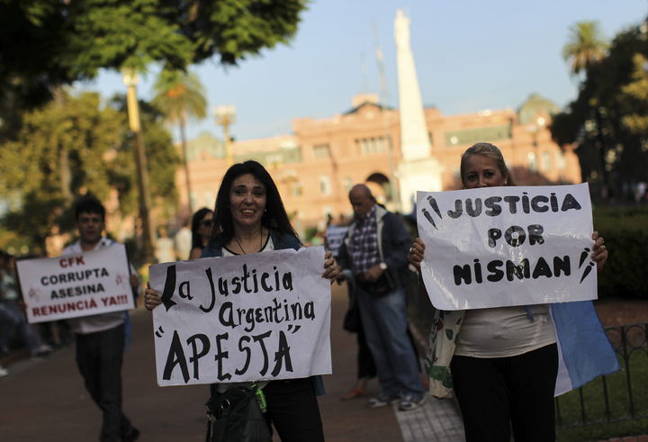 Nuevos hallazgos. Autoridades continúan con la indagatoria sobre quién asesinó al Fiscal Nisman. (ARCHIVO)