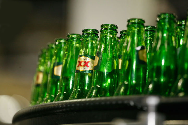 Heineken. De acuerdo a información de los directivos, la planta muestra una dinámica favorable. (ARCHIVO)
