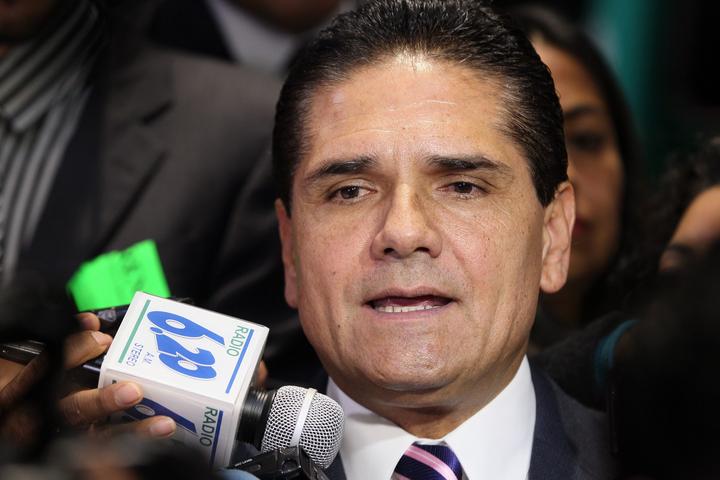 Ante la petición de contendientes a la gubernatura de Michoacán, el legislador del PRD señaló que ya trazó una ruta para separarse de sus labores como presidente de San Lázaro. (Archivo)