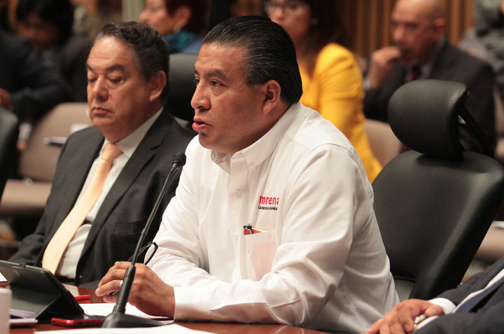 El representante de Morena, Horacio Duarte, informó que los partidos “hemos considerado valorar si asistimos o no el próximo domingo a la sesión del Consejo General”. (ARCHIVO)