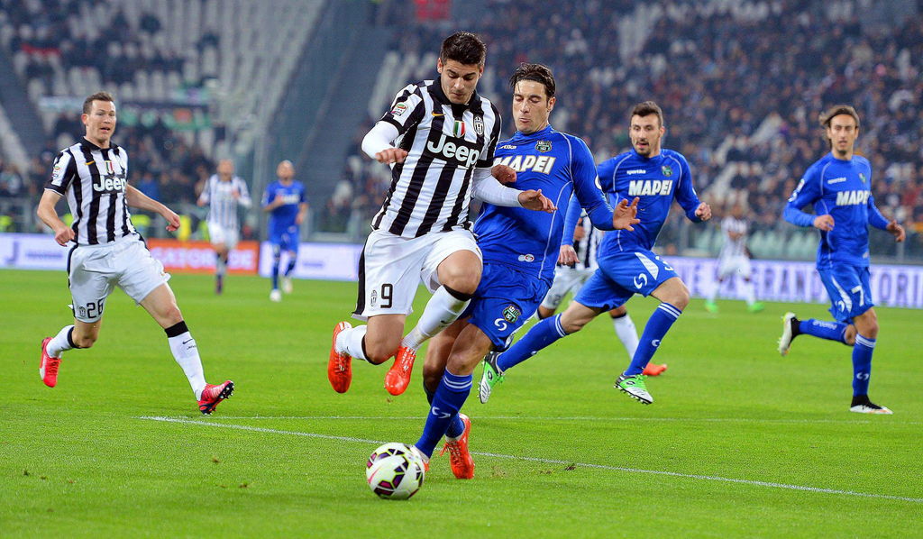 Juventus ganó por un gol que deja casi sentenciado el título de Liga para los turineses a falta de 12 jornadas para que termine el campeonato. Juventus gana y se acerca al cuarto título