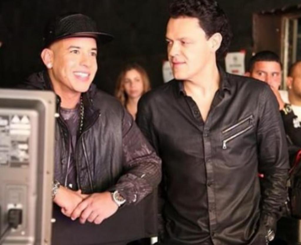 Pedro fernández and daddy yankee hi-res stock photography and images - Alamy