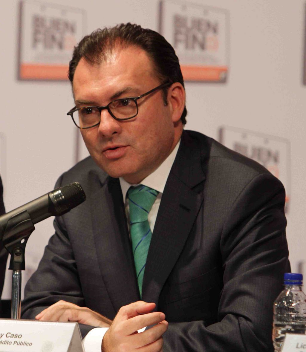 Petróleo. Luis Videgaray rechazó que se esté planeando un recorte al gasto público derivado de una menor producción de crudo.