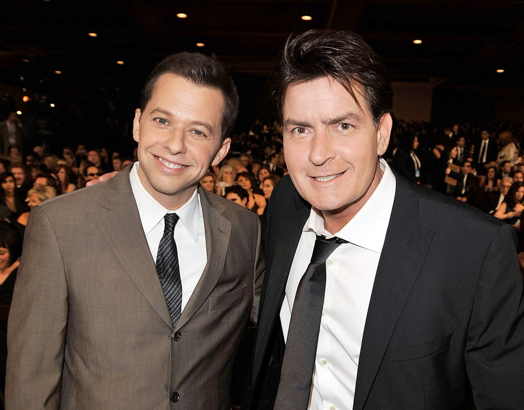 Detalles. El actor Jon Cryer lanzará un libro en donde contará anécdotas con Charlie Sheen.
