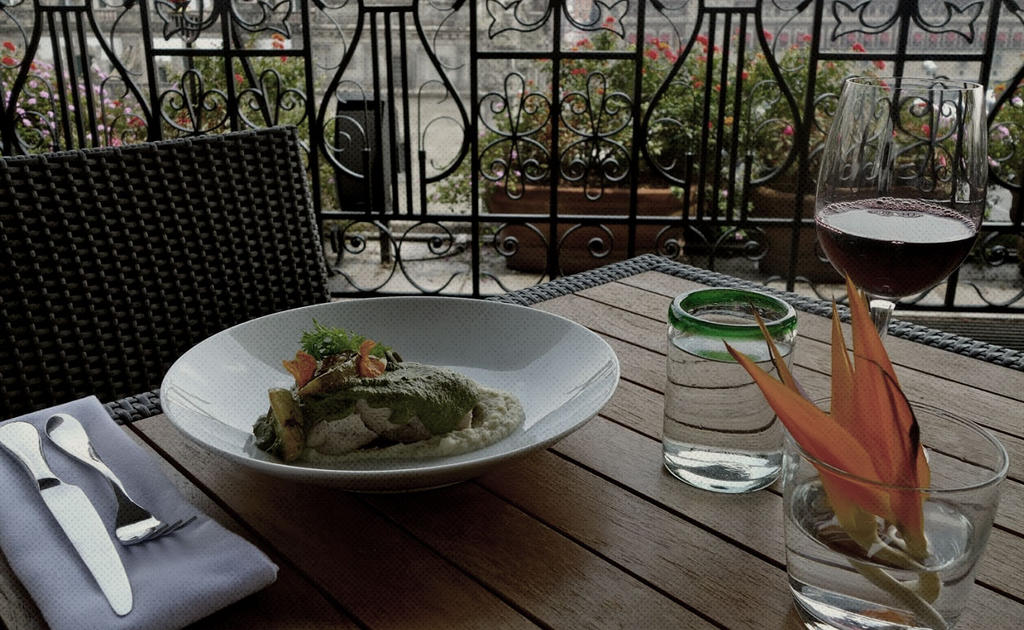 En el Balcón del Zócalo, podrás disfrutar un nuevo menú bajo la visión del chef Pepe Salinas.
