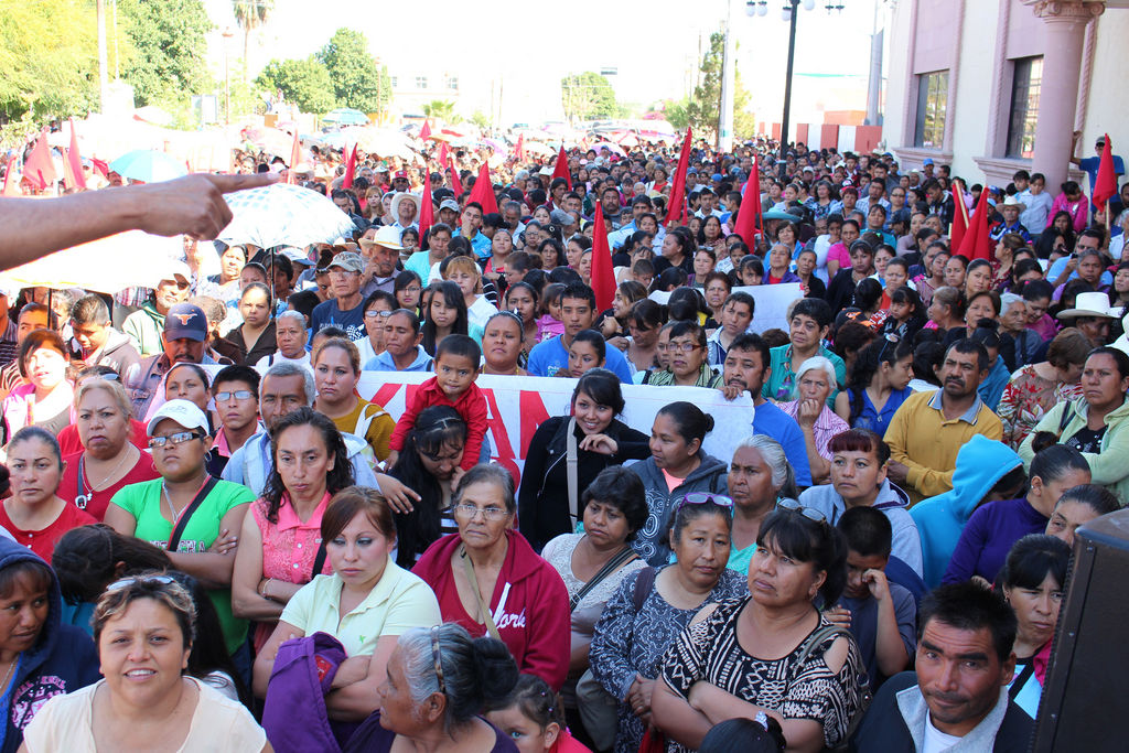 Evento. Unas 5 mil personas se congregaron para celebrar 30 años de Antorcha Campesina. (MARY VÁZQUEZ)