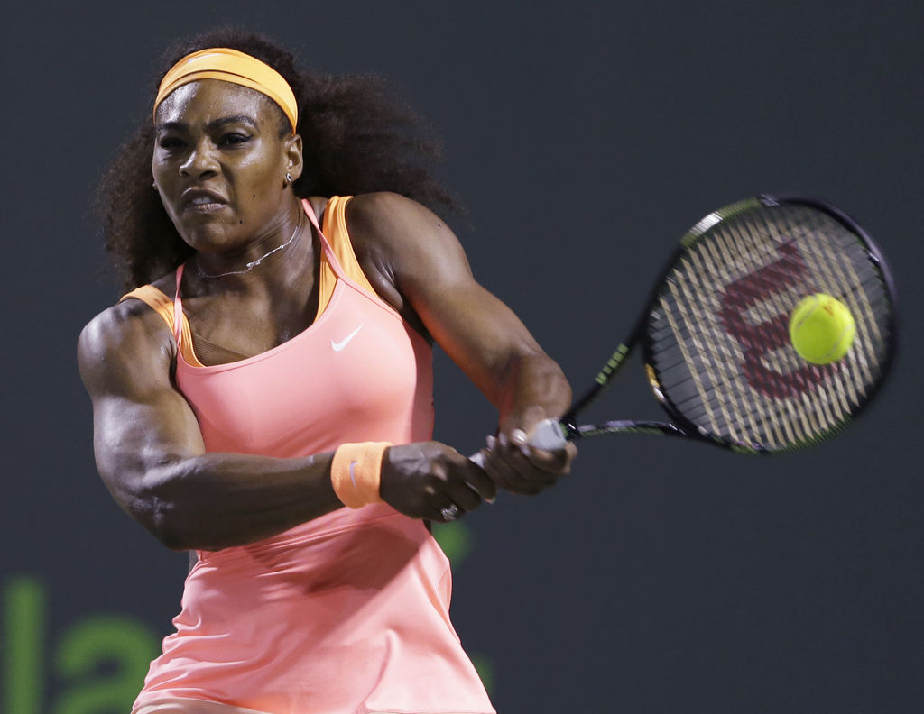 La estadounidense Serena Williams será la rival de la española Carla Suárez en la final del Abierto de Miami tras ganar hoy a la rumana Simona Halep, tercera cabeza de serie, por 6-2 y 4-6 y 7-5 en 2 horas y 8 minutos. (AP)