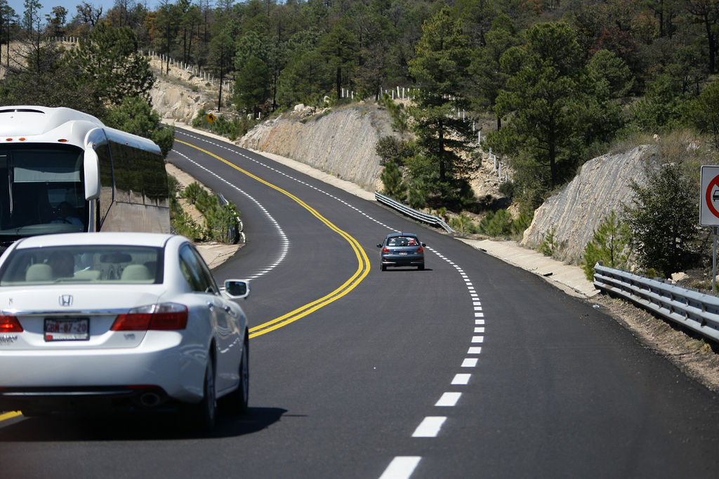 Obra carretera. Algunos taludes de la supercarretera no cumplen con la norma.