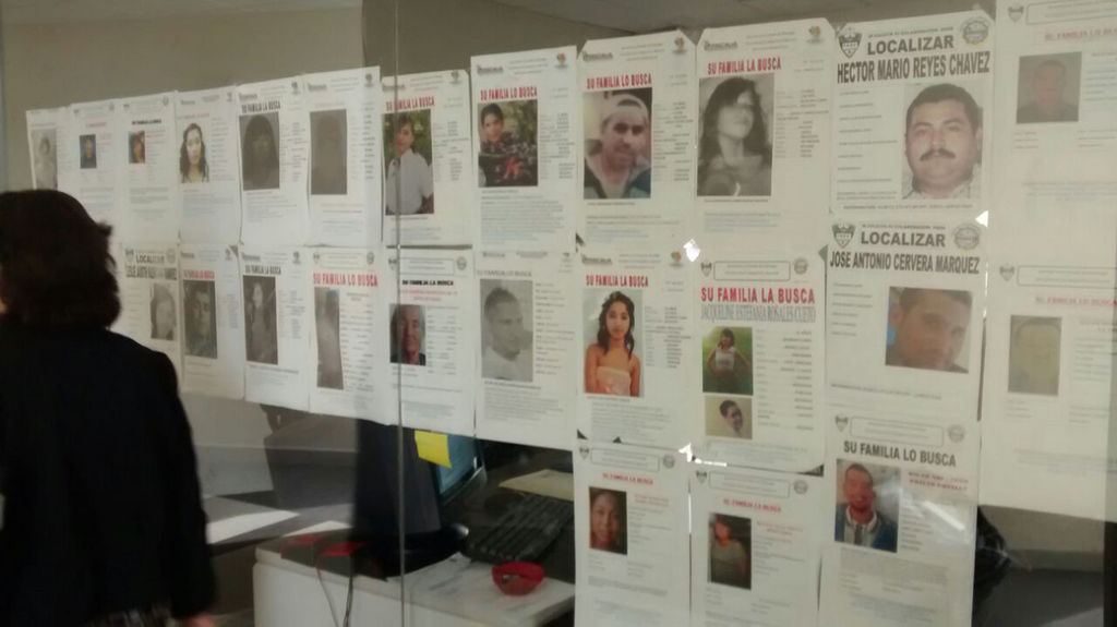 Buscan. En la Vicefiscalía se encuentran fotografías con datos de las personas desaparecidas, aquí y en otras entidades.
