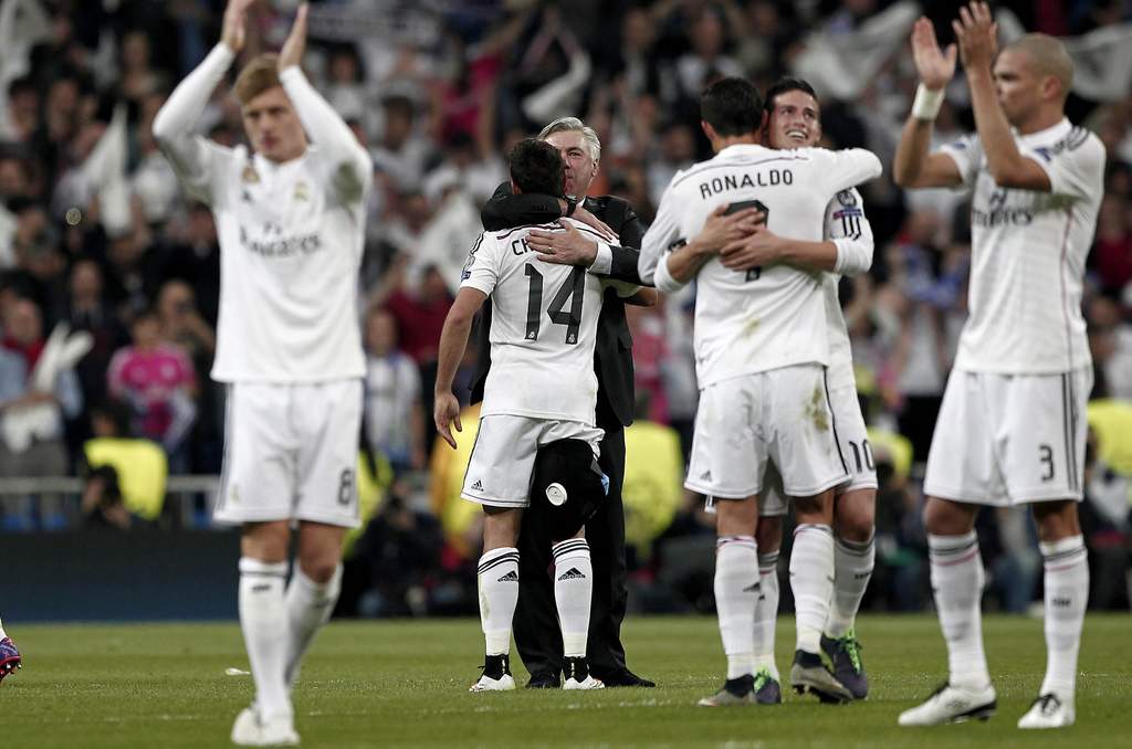 El Real Madrid festejando su triunfo después del partido contra el rival odiado, el Atlético de Madrid (Notimex)