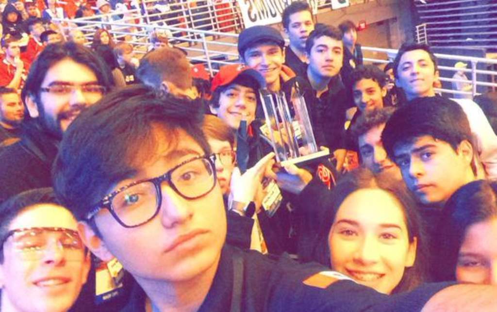 Estudiantes de Torreón ganan campeonato de robótica