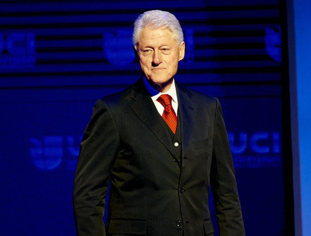 Charla. Bill Clinton ofreció una plática previo a la presentación del boricua.
