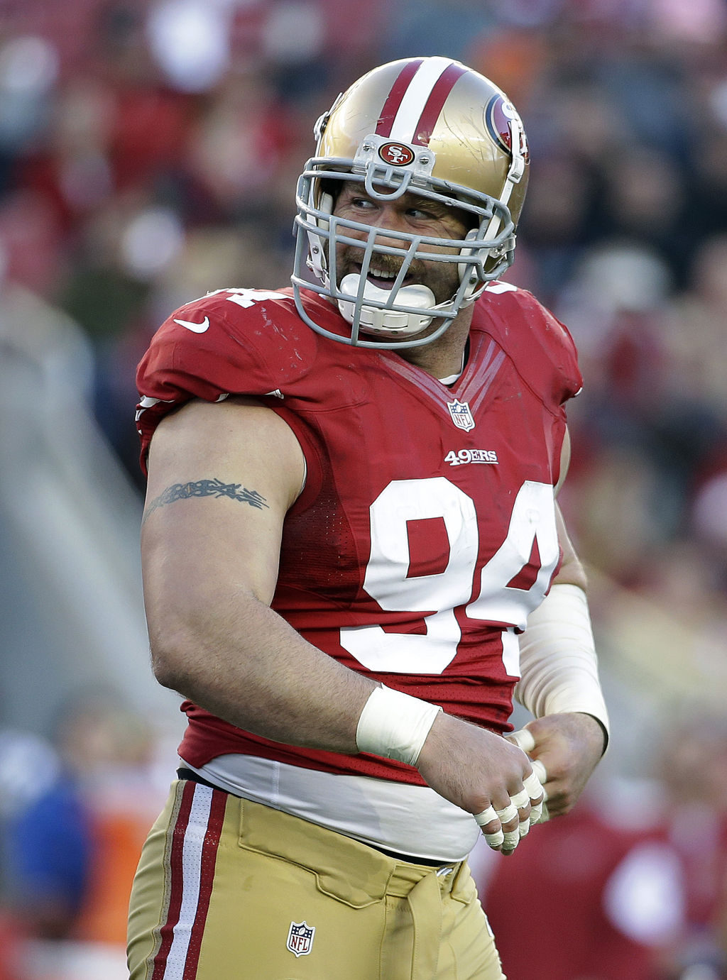 El veterano liniero defensivo de San Francisco, Justin Smith, no regresará a los emparrillados para la próxima temporada de la NFL. Justin Smith se retira 
