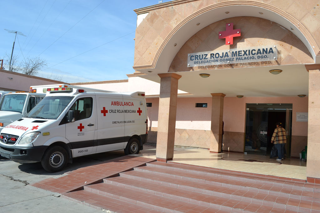 Golpeado. El hombre que recibió un golpe en la cabeza, ingresó al hospital de la Cruz Roja  de Gómez Palacio. (EL SIGLO DE TORREÓN)