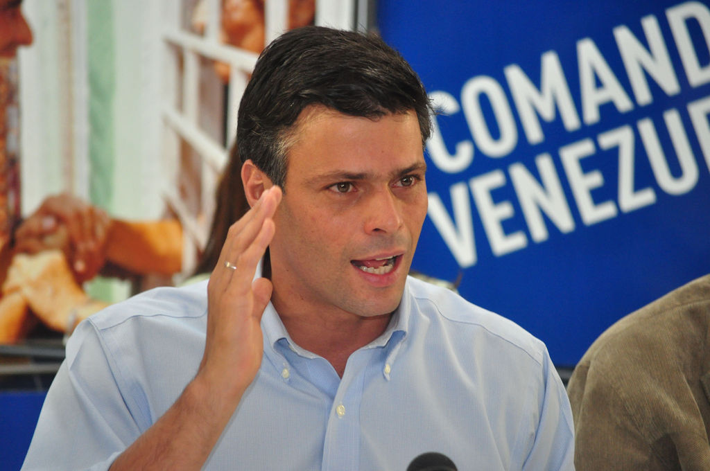 Huelga de hambre. Reconoce fiscalía que el líder opositor venezolano, Leopoldo López, requiere atención médica.