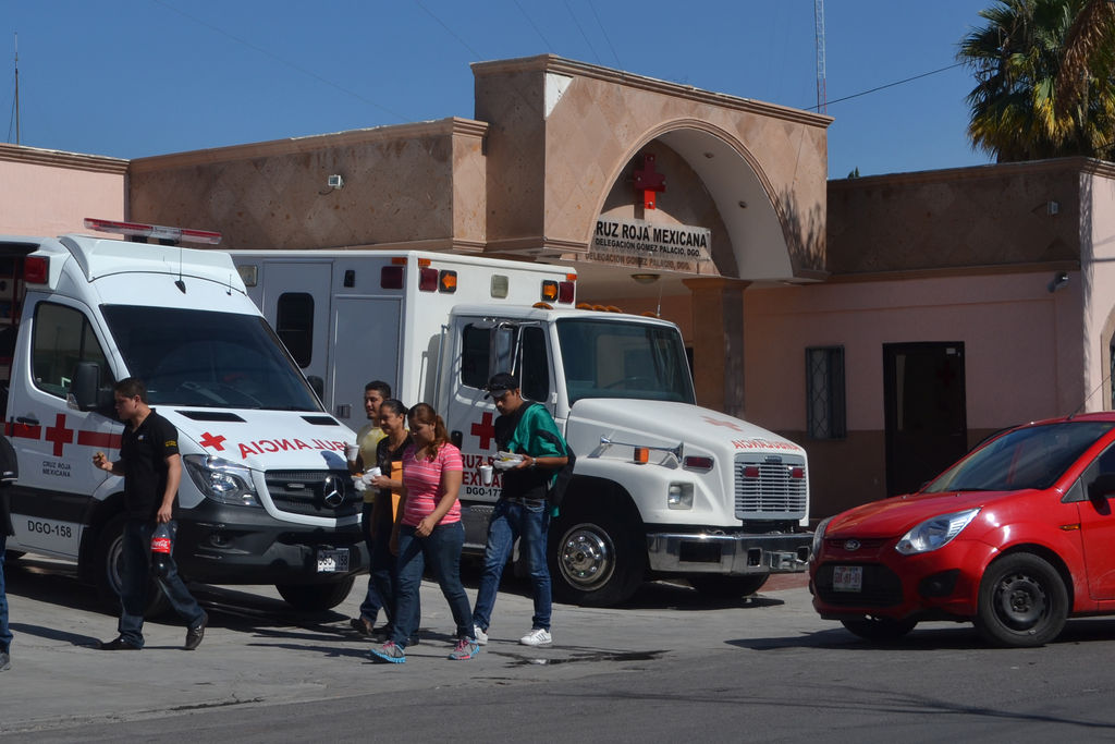 Tragedia. Pequeño muere en la Cruz Roja de Gómez, al recibir descarga eléctrica.