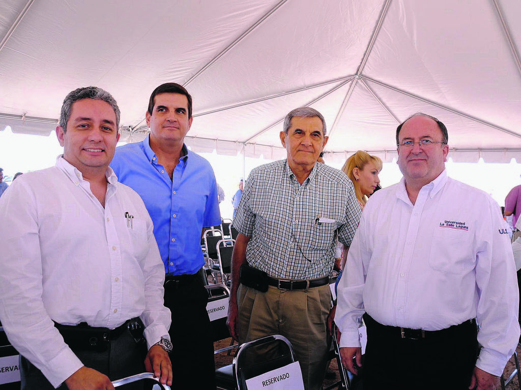 
Roberto Muñoz, Alfredo Murra, Eduardo Murra y Arturo Dávila.
 (EL SIGLO DE TORReÓN / Érick Sotomayor)