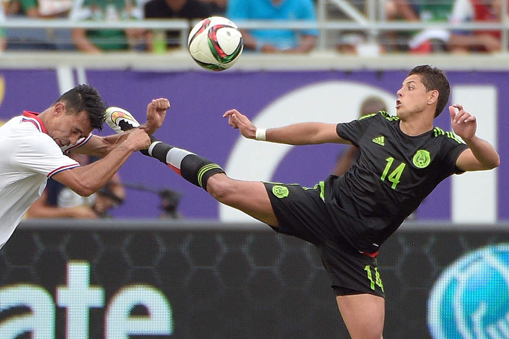Con tantos de Gio y 'Chicharito', La Selección mexicana se recuperó de una desventaja de dos goles y empató 2-2 contra Costa Rica. (AP)
