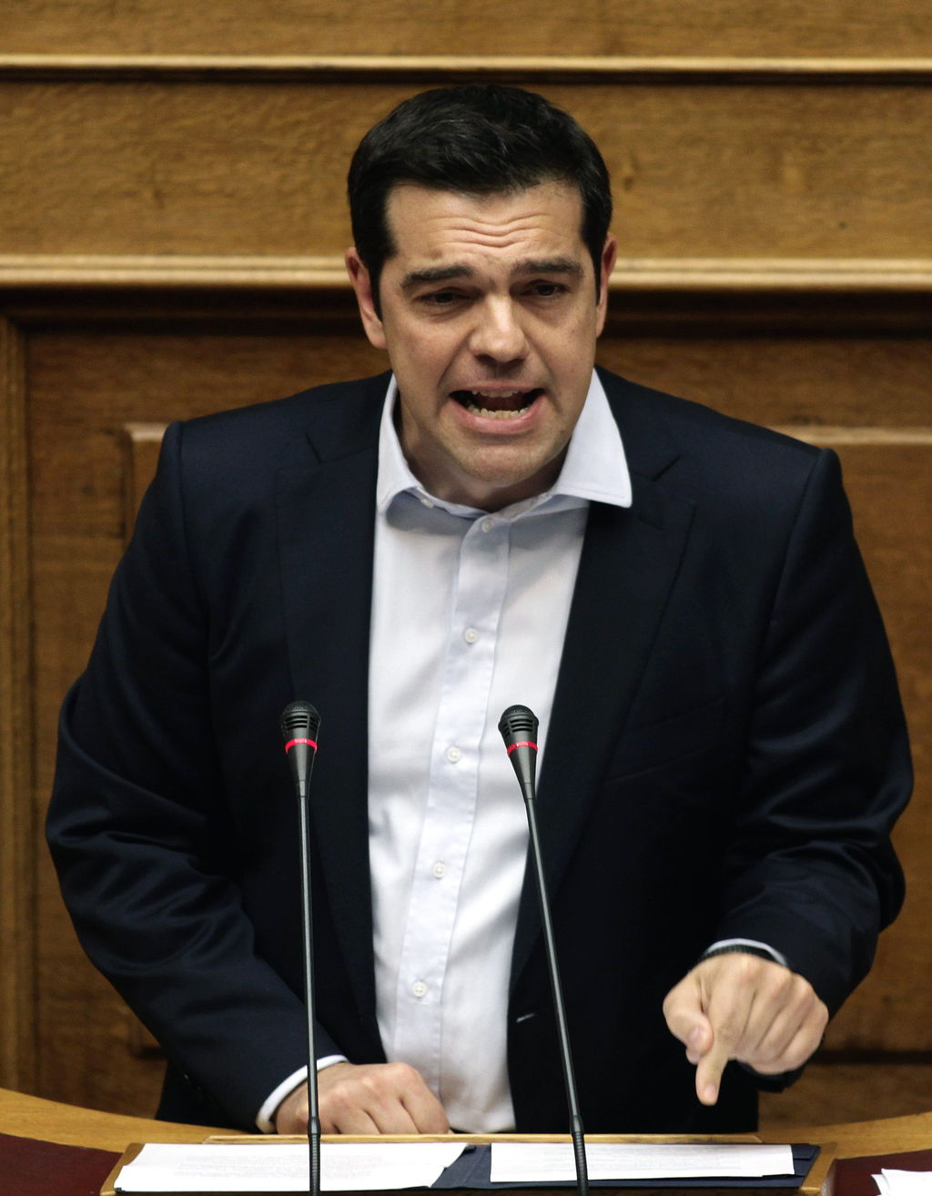 Negativa. Alexis Tsipras, primer ministro de Grecia, se ha rehusado a realizar recortes en el gasto público para enfrentar la actual crisis económica que tiene preocupado a la UE.