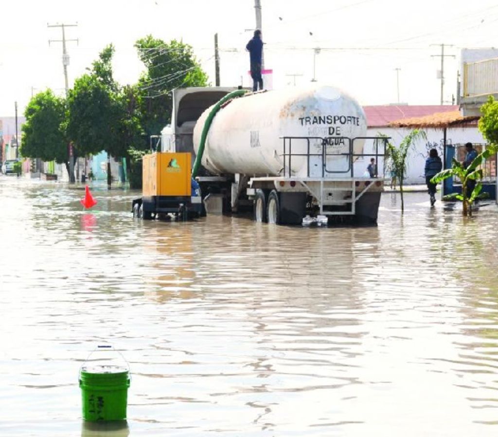 Necesidad. En el municipio de Gómez Palacio se ejecutarán obras prioritarias para reforzar el drenaje pluvial.