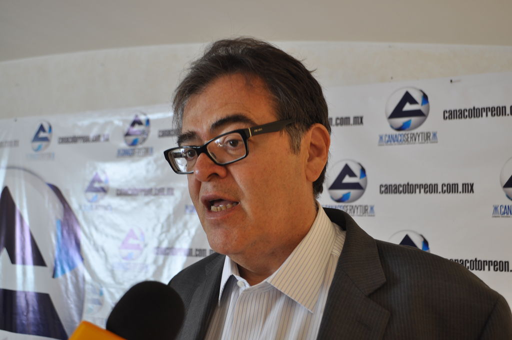 Eduardo Holguín, director del Instituto Municipal de Planeación y Competitividad (Implan), dijo que es muy fuerte el empleo que se ha generado en las capitales, sobre todo en Saltillo. (ARCHIVO)
