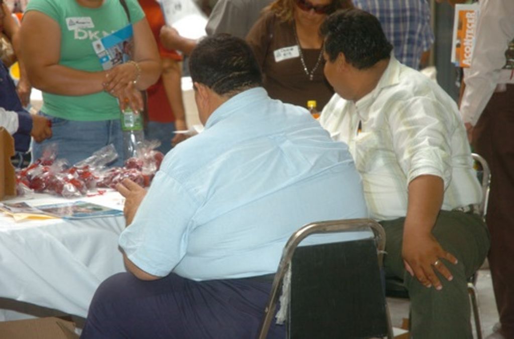 Salud. En Durango el 70 por ciento de la población presenta  problemas de obesidad.