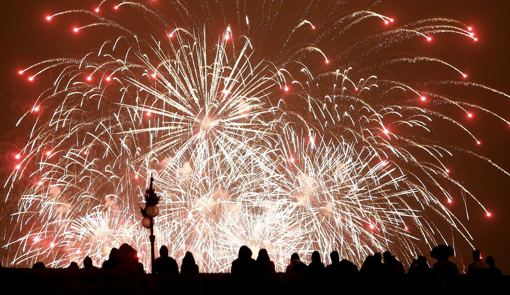 Los investigadores trataban de determinar cómo fue que el niño tuvo acceso a los fuegos artificiales. (Archivo)