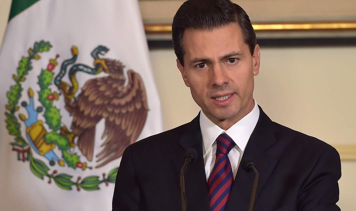 El presidente Enrique Peña Nieto dijo desde Francia que la fuga de Joaquín 'El Chapo' Guzmán, es un hecho que indigna a la sociedad mexicana. (Notimex)