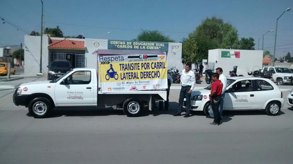 Solidaridad. El Siglo de Torreón participó ayer en la campaña con algunas unidades. (EL SIGLO DE TORREÓN)